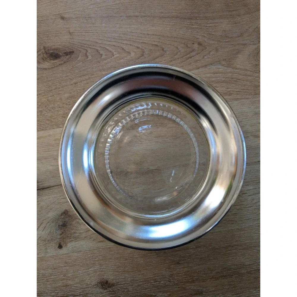 9-In Vintage Crystal Ribbed Bowl‎ With Silver Accent